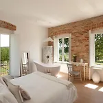 Langhe Gospodarstwo agroturystyczne Neive