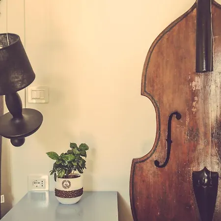 Langhe Alloggio per agriturismo Neive