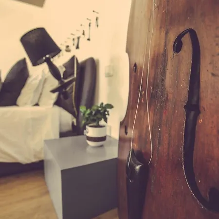 Alloggio per agriturismo Langhe *