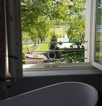 Alloggio per agriturismo Langhe