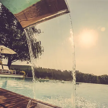 Langhe Alloggio per agriturismo Neive