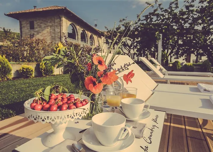 مزرعة للإقامة Langhe نيف